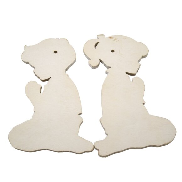 Dolly Toy Praying Children Mid Century Decor, Wall Hangings Vintage Nursery or C - Picture 4 of 4